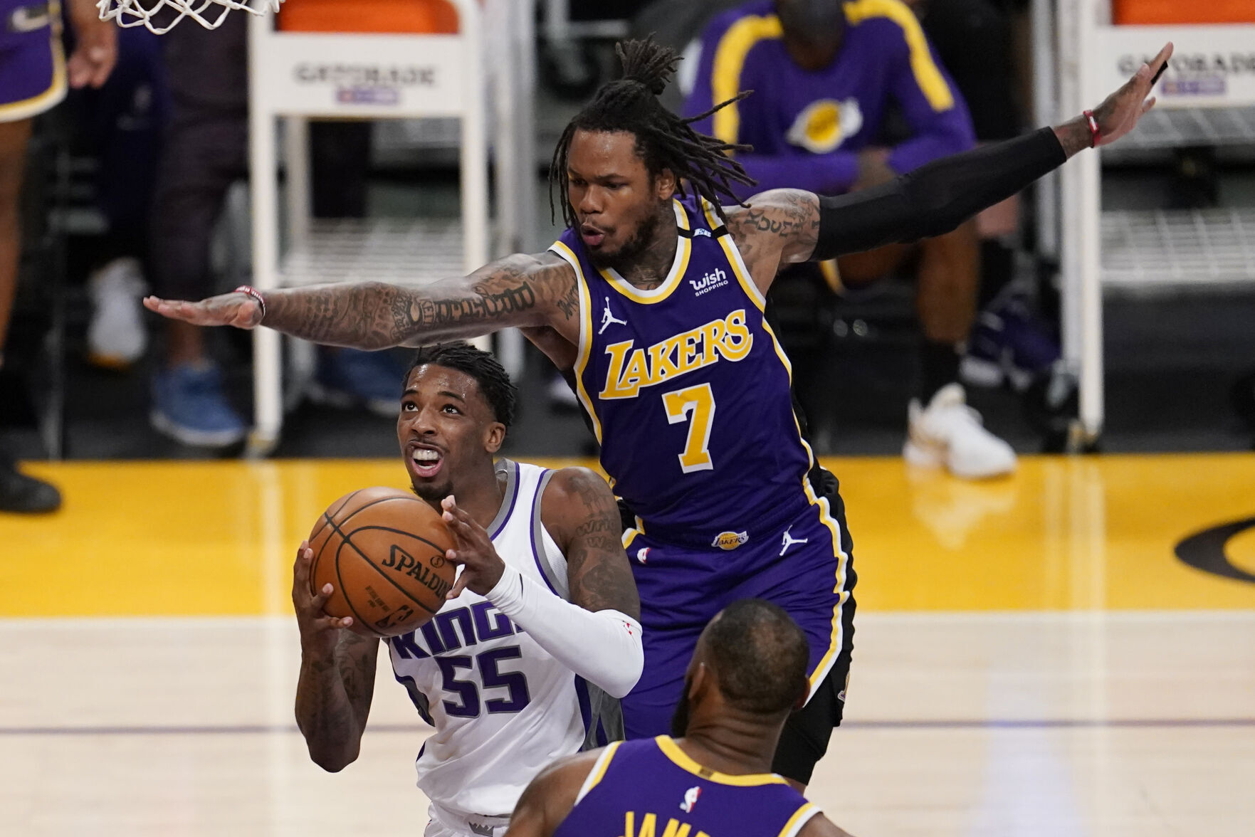 APTOPIX Kings Lakers Basketball